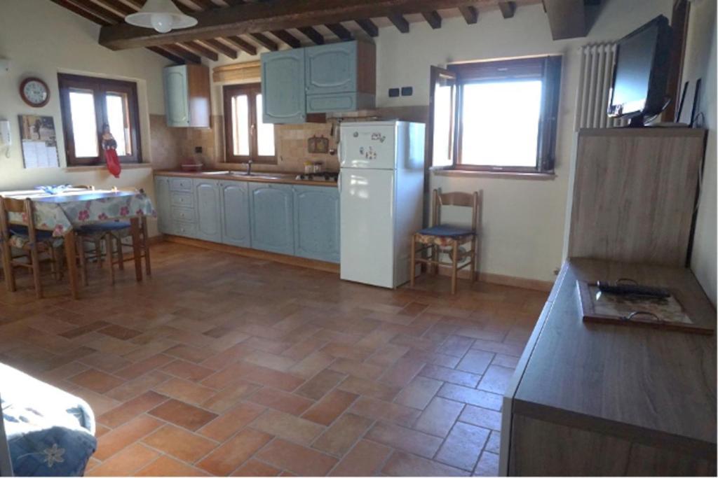 Colferraio 23 Dove L'Accoglienza E Di Casa! Villa Matelica Exterior photo
